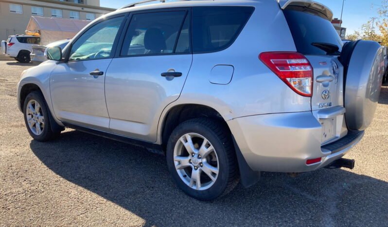 
								2011 Toyota RAV4 full									