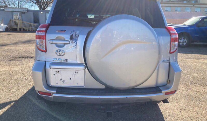 
								2011 Toyota RAV4 full									