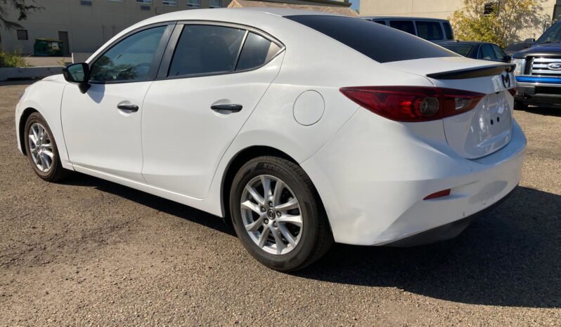 
								2015 Mazda MAZDA3 full									