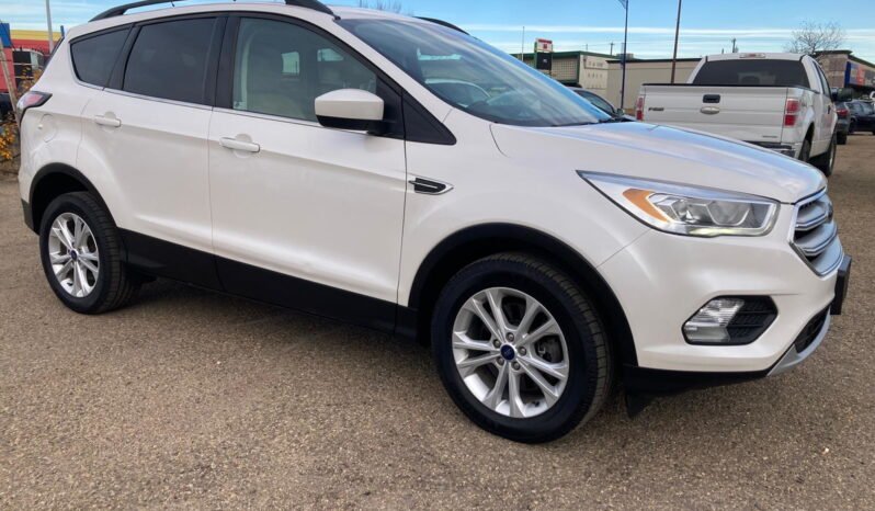
								2018 Ford Escape SEL full									