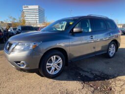 
										2015 Nissan Pathfinder full									