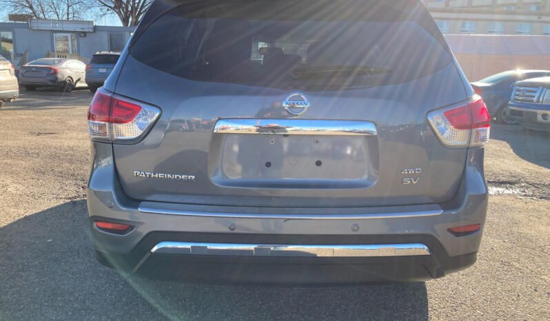 
								2015 Nissan Pathfinder full									