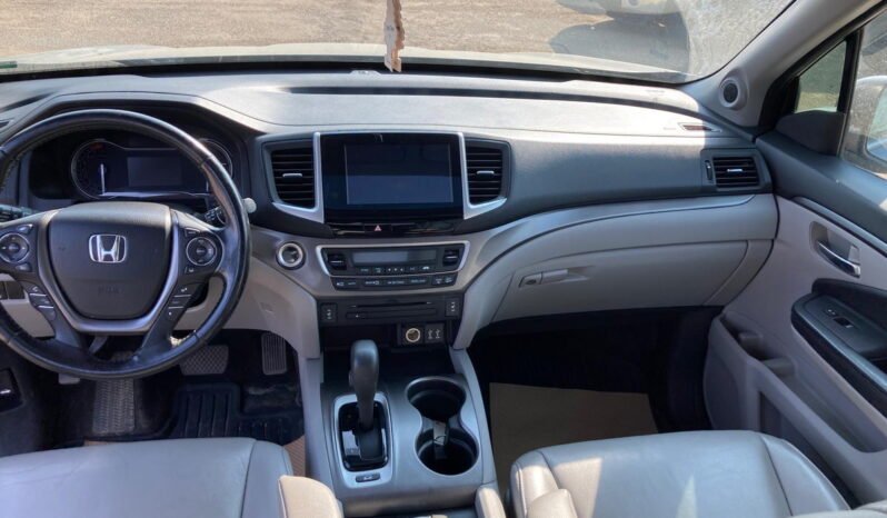 
								2016 Honda Pilot full									