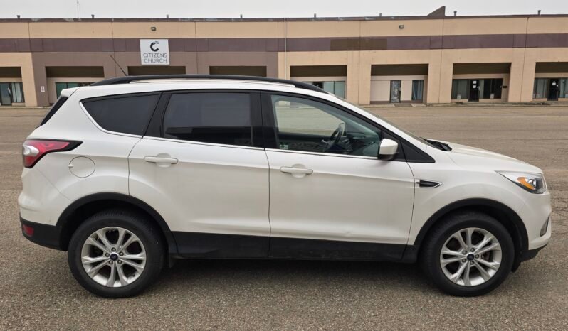 
								2018 Ford Escape SEL full									
