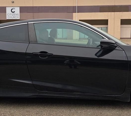 
								2016 Honda Civic EX full									